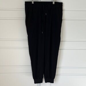 Chico's Black Joggers Size 1.5 (10R) Casual Comfort Pants ✨👖🖤